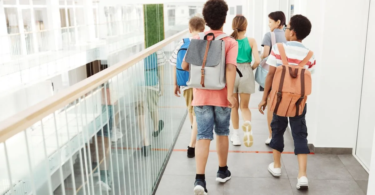 Cuotas voluntarias en colegios concertados: ¿son obligatorias? Guía legal y fiscal 2026