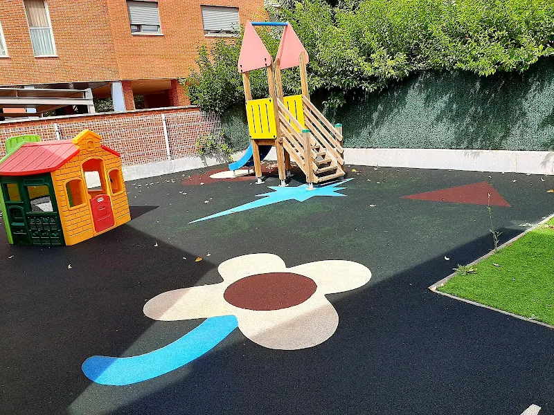 C.P.C.E.I. El Viñedo Mágico - Centro educativo en Logroño - foto 2