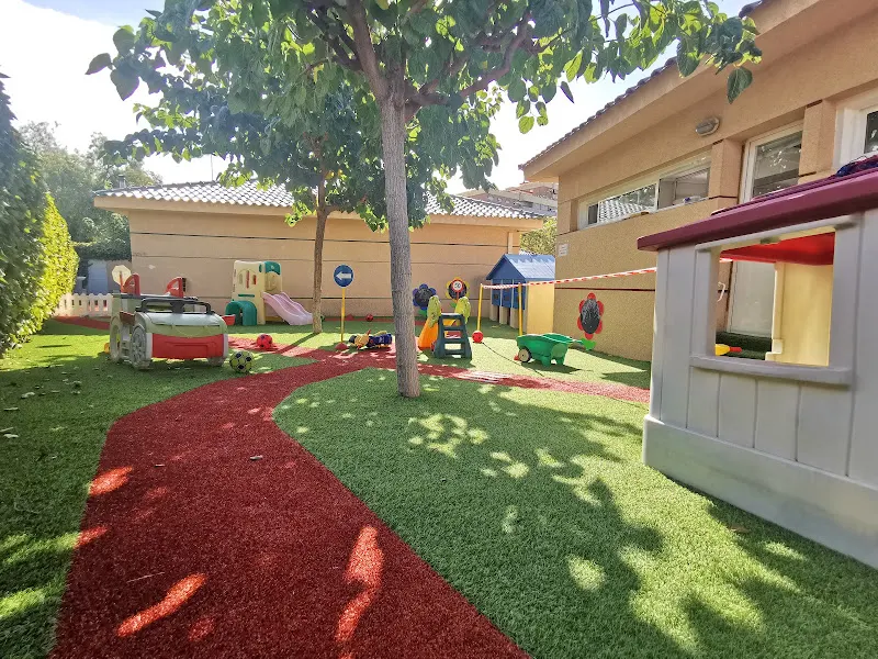 Ciudad Infantil San Jorge - Escuela en Alicante - foto 3