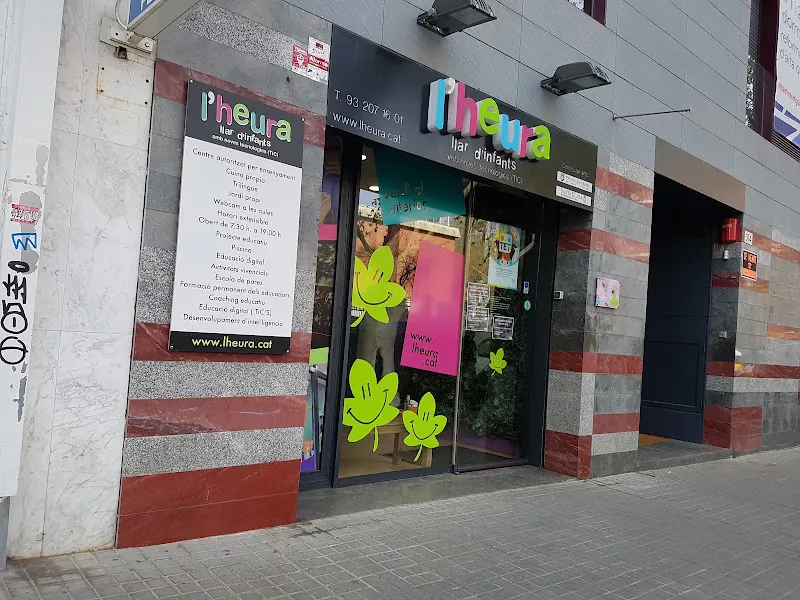 Lli Privada Petits L'Heura - Guardería en Barcelona - foto 2