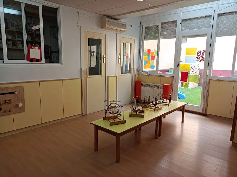 Llar d'infants Patimpetons - Guardería en Badalona - foto 2