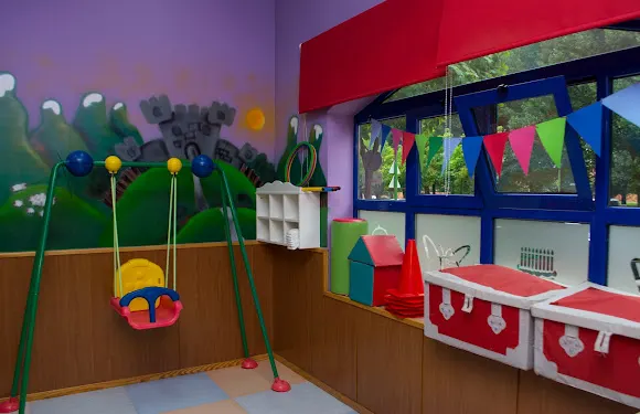Centro Infantil Rayitas - Burgos