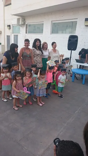CONTA´M UN CONTE - Guardería en Castellón de la Plana - foto 2
