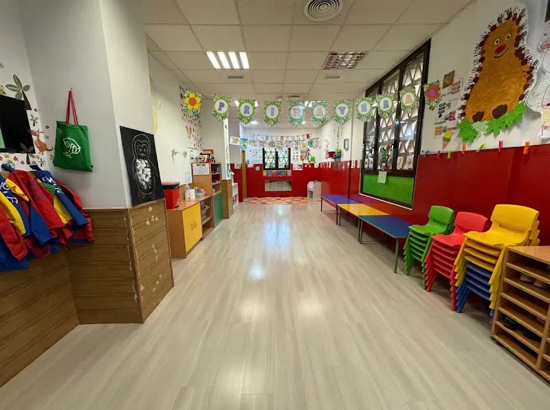 Centro Infantil Snoopy III - Guardería en Alhendin - foto 2