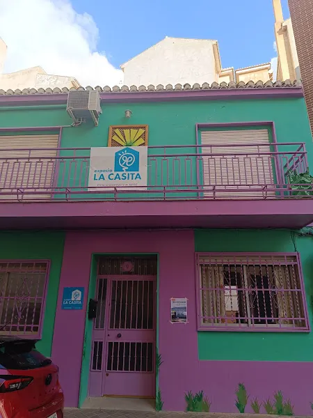 Guardería Infantil La Casita C.B. - Ludoteca en Granada - foto 2
