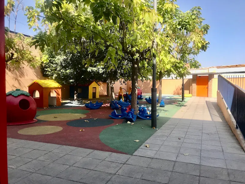 Teo - Guardería en Zubia (La) - foto 2