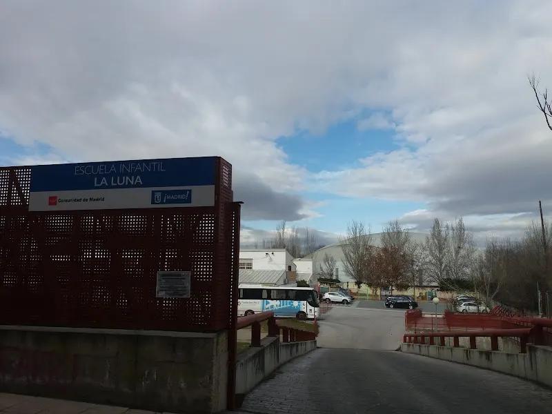Escuela Infantil LA LUNA