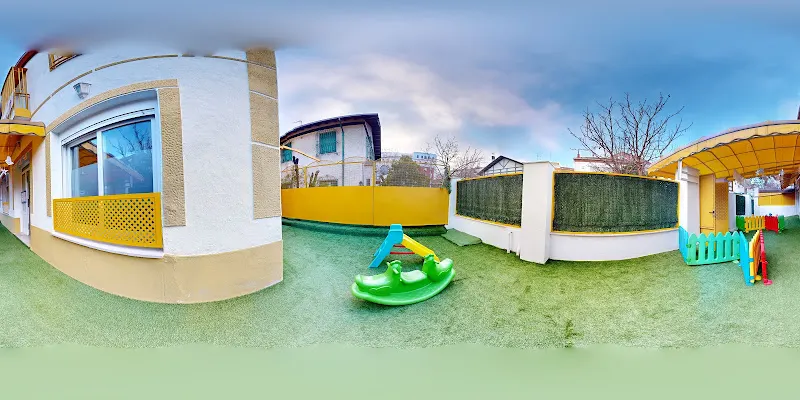 ESCUELA INFANTIL RETIRO ANDAL II - Guardería en Madrid - foto 2
