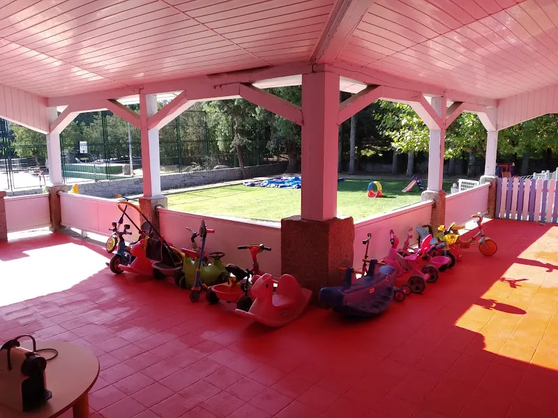 Escuela Infantil Burbujas - Guardería en Collado Villalba - foto 2