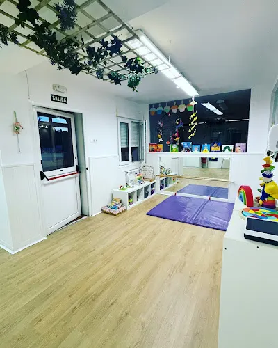 Centro Privado De Educación Infantil Luna Lunera - Colmenar Viejo