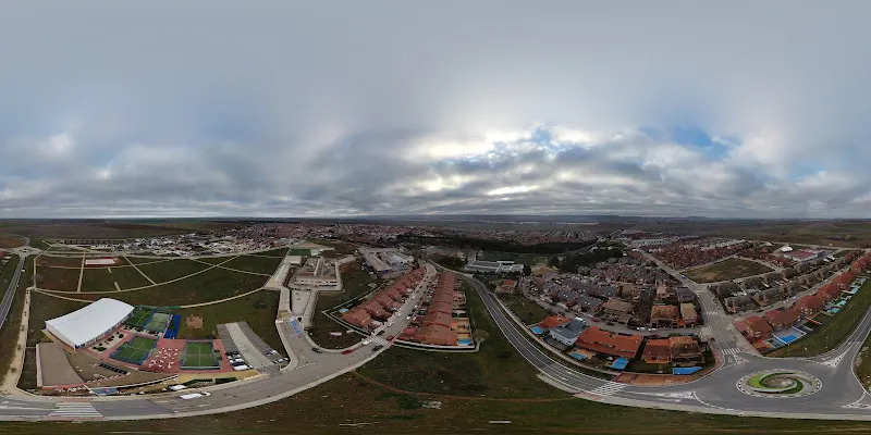 Colegio Chesterton - Meco