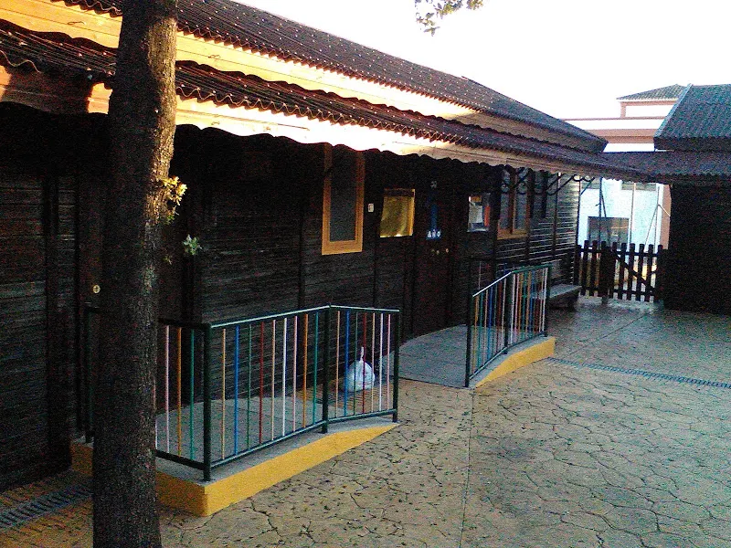Escuela Infantil El Nido - Colegio público en Estepona - foto 2
