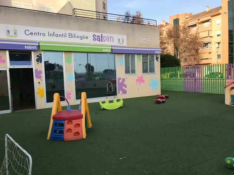 Centro Infantil Bilingüe Salpin - Vélez-Málaga