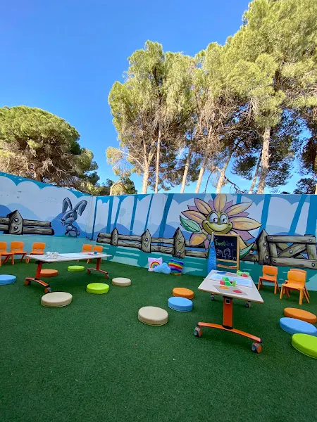 Escuela Infantil Bilingüe Novainfancia - Guardería en Alhaurin de la Torre - foto 2