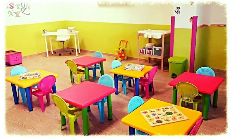 Mi pequeño reino - Guardería en Alcantarilla - foto 2