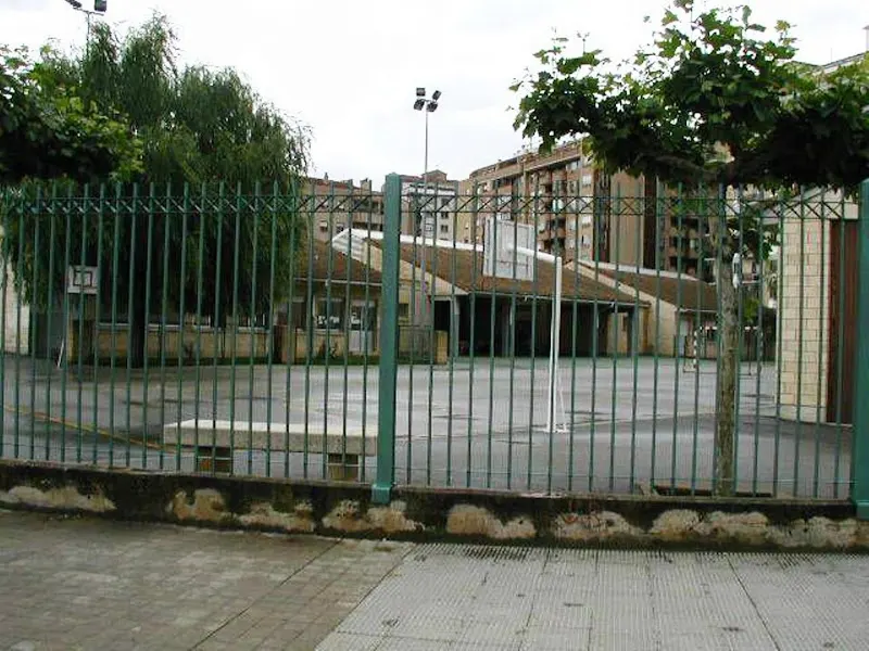 Colegio Público Hilarión Eslava - Colegio público en Burlada - foto 2