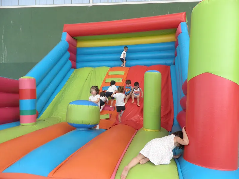 Kangurolandia Guardería y Escuela Infantil - Segovia