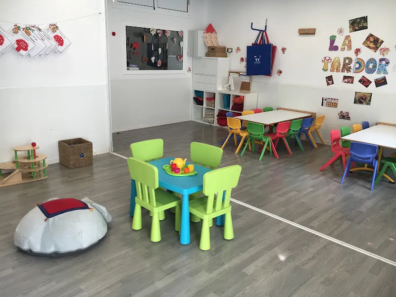 Creixem Jugant - Centro educativo en Vendrell (El) - foto 2