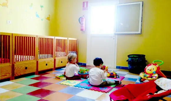 Centro Infantil Guardería El Bosque de los Sueños