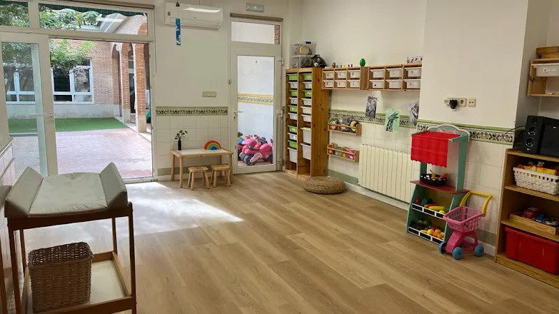 Centro de Educación Infantil El Tren - Guardería en Valencia - foto 2
