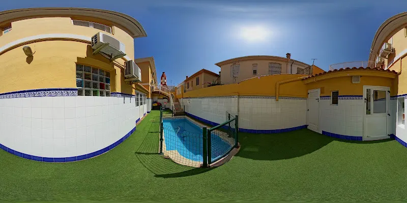 ESCUELA INFANTIL BAMBINOS - Centro de educación preescolar en Valencia - foto 2
