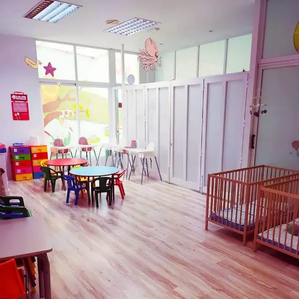 Centro Privado De Educación Infantil De Primer Ciclo Els Xiquets - Colegio privado en Picassent - foto 2
