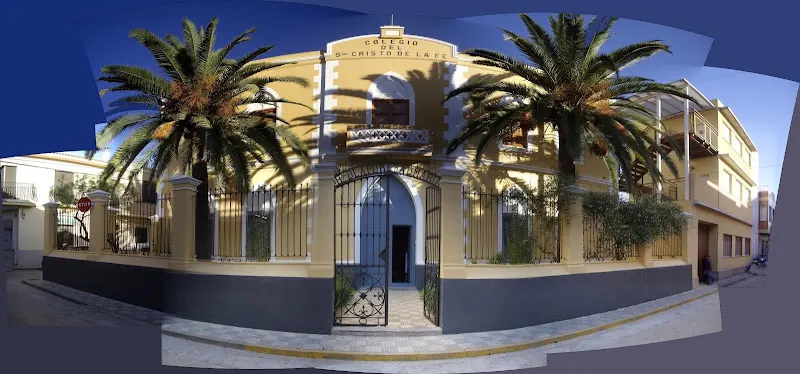 Centro Escolar Santisimo Cristo de la Fe - Colegio privado en Alcasser - foto 2