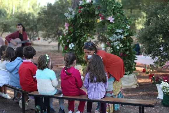 EL PUENTE AZUL. Colegio de Primaria e Infantil Waldorf - Valladolid