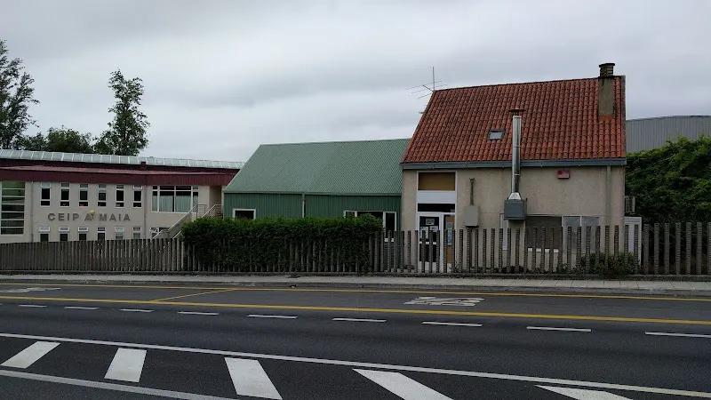 Colegio Público A Maia - Colegio público en Brion - foto 2