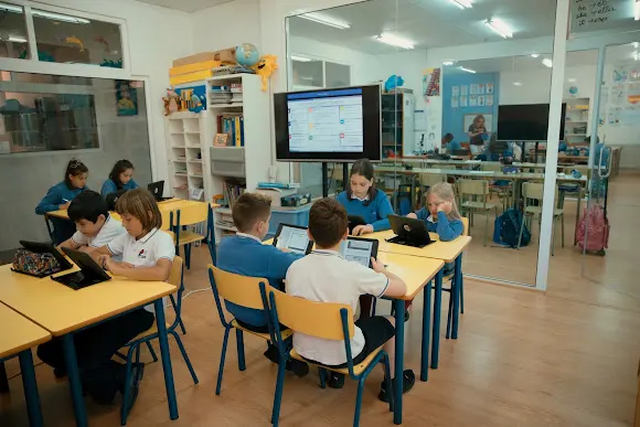 Colegio Sta Apolonia (Santiago de Compostela) - Santiago de Compostela