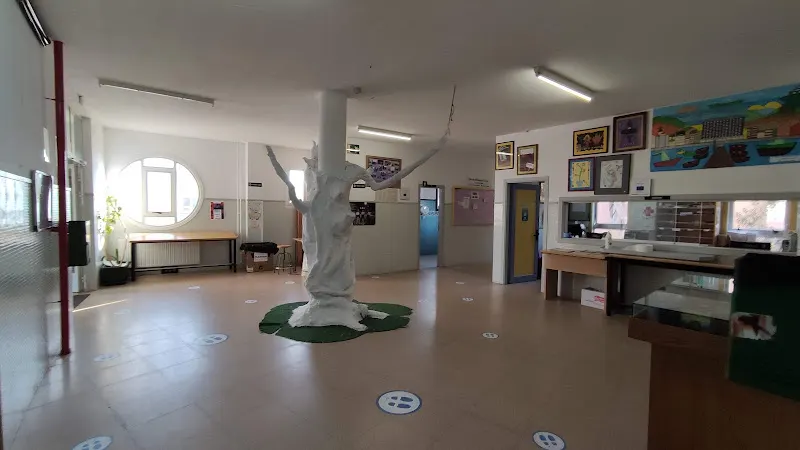 Instituto de Educacion Secundaria Leliadoura