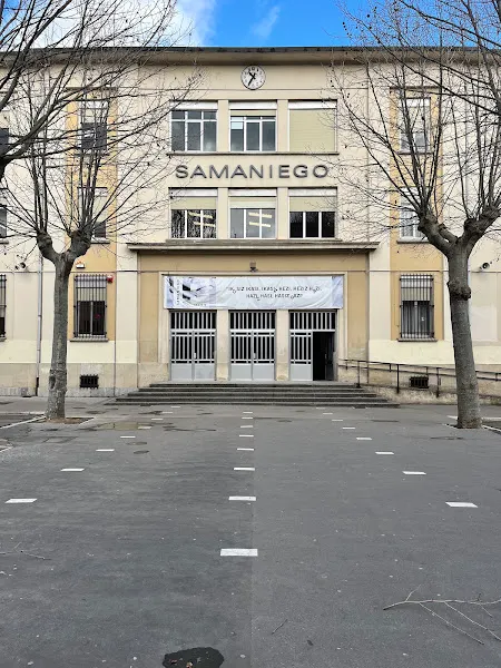 CPI Samaniego IPI - Colegio público en Vitoria-Gasteiz - foto 2