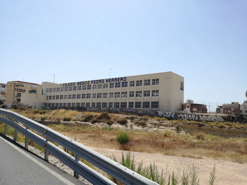 Centro Privado de Enseñanza Médico Pedro Herrero