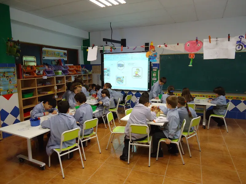 Colegio Nuestra Señora De Los Dolores - Villena