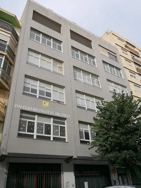 Centro Privado de Enseñanza El Arcángel - Almería