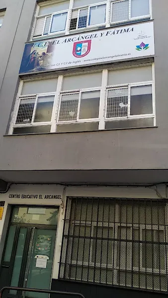 Centro Privado de Enseñanza El Arcángel - Colegio privado en Almería - foto 2
