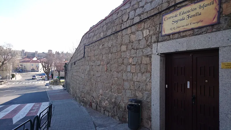 Colegio Sagrada Familia - Ávila