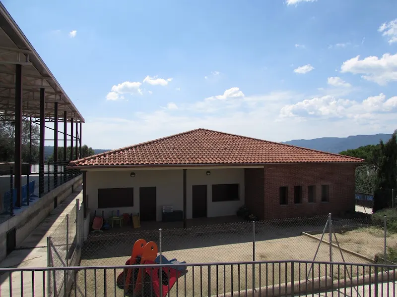 Escola les Basseroles - Colegio público en Balenya - foto 2