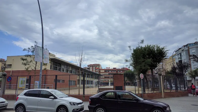 Col·legi Mare de Déu del Carme - Colegio concertado en Prat de Llobregat (El) - foto 3