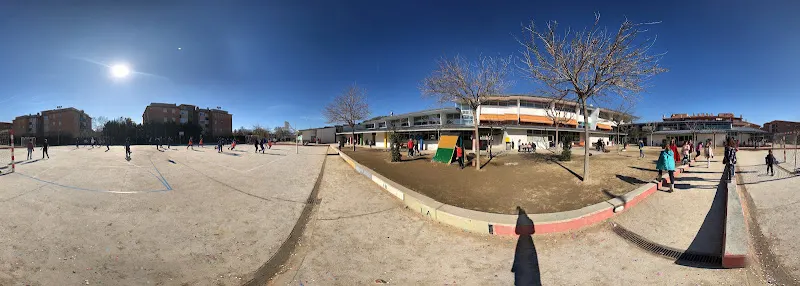 Escola Lluís Vives - Castelldefels