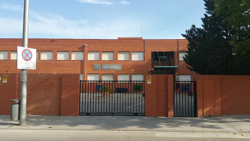 Institut Les Marines - Instituto de secundaria en Castelldefels - foto 2