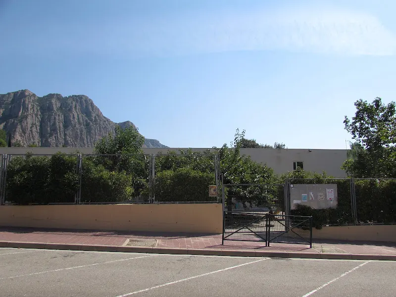 Escuela La Salut