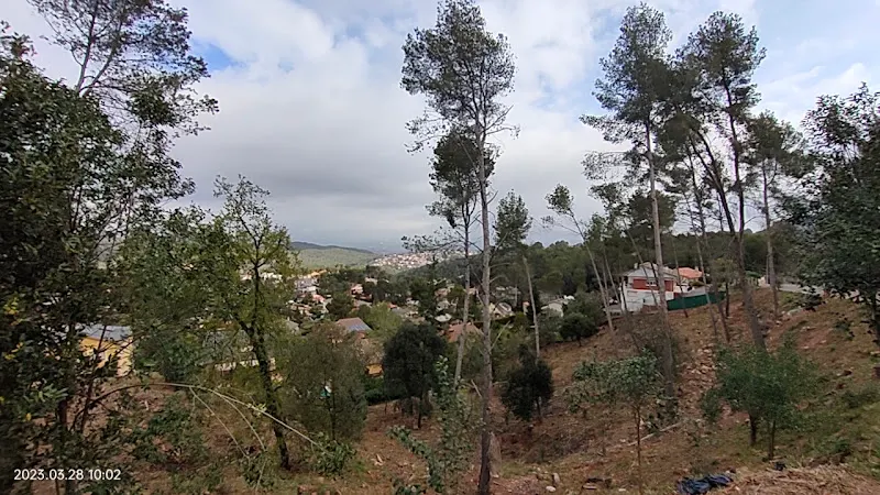 CEIP Puig d'Agulles - Colegio público en Corbera de Llobregat - foto 2