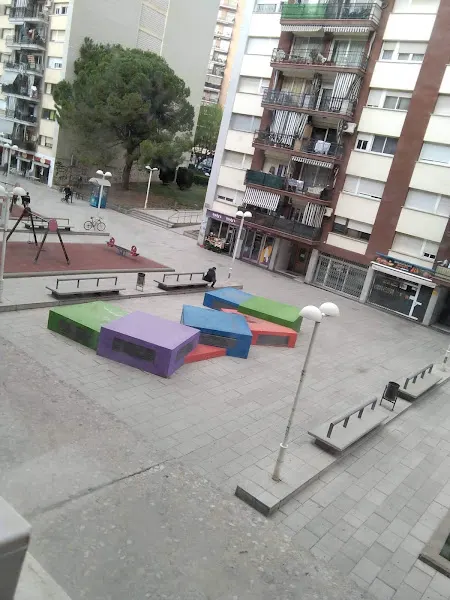Escuela Pública Ca n'Alzamora - Rubí