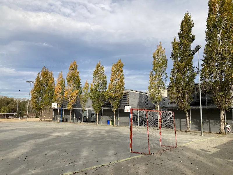 Escola Mogent - La Roca del Valles