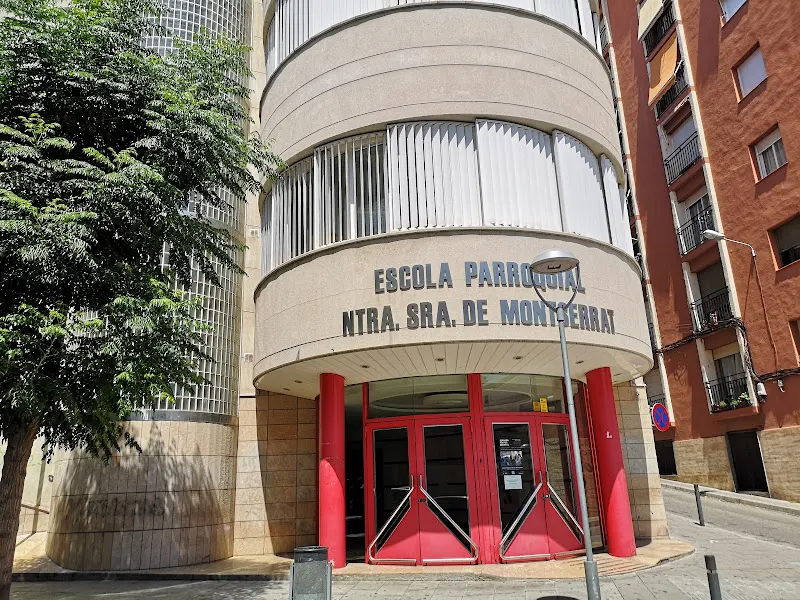Escuela Mare de Déu de Montserrat - Escuela de enseñanza general en Rubí - foto 3
