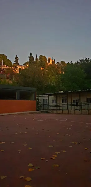Escuela Montcau Gelida