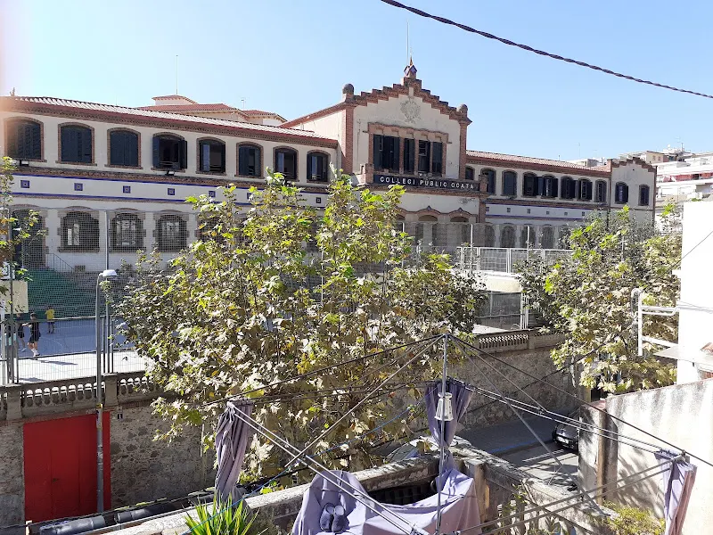 Escuela Ocata - Colegio público en Masnou (El) - foto 3