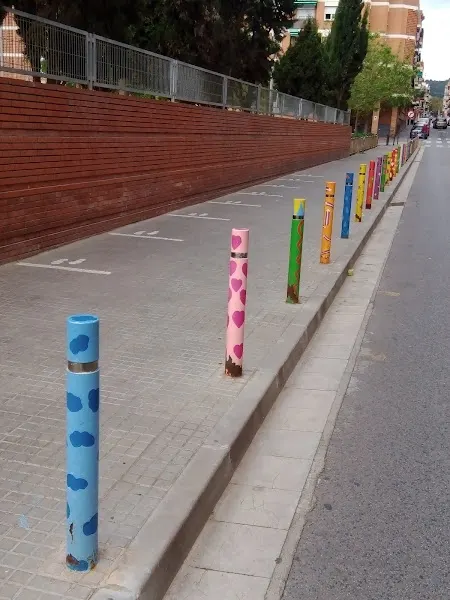Escuela Antoni Gaudí - Colegio público en Sant Boi de Llobregat - foto 3