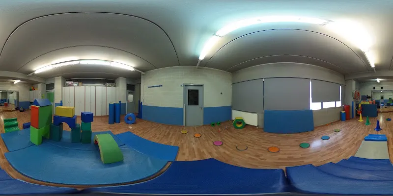 Ateneu Instructiu - Escuela primaria y secundaria en Sant Joan Despí - foto 2